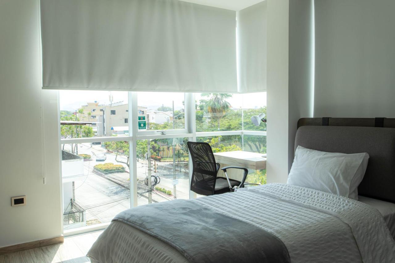 Hotel Puerto Pacifico Guayaquil Airport Экстерьер фото